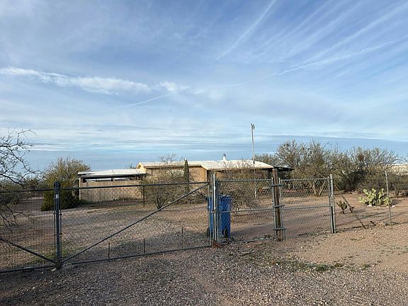 2nd image of 17642 W Chinle Rd