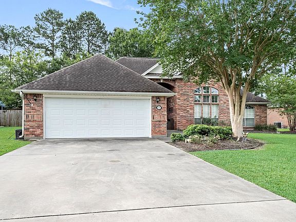 3rd image of 6335 Jenny Ln