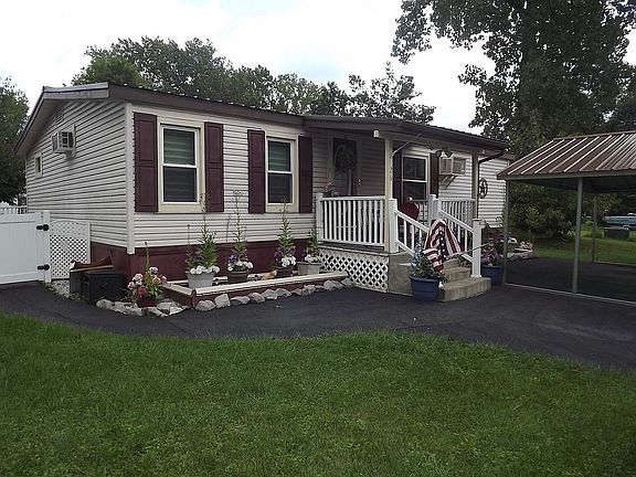 3rd image of 26 Arbor Ave