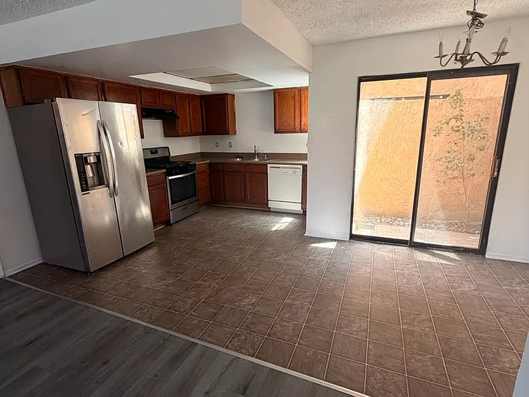 1728 W Avenue J #1 — Photo 1