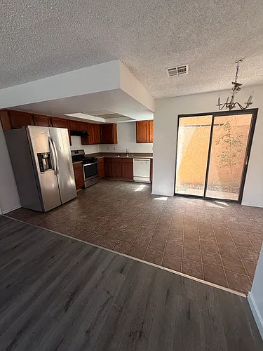 1728 W Avenue J #1 Photo 1