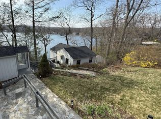 13 Wangonk Trl, East Hampton, CT 06424