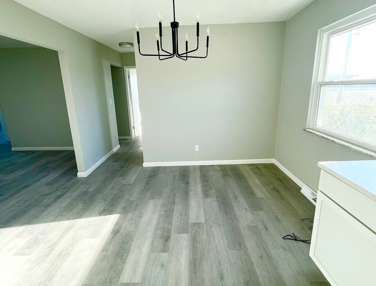 4 bed, 2400 sqft, $2,600 — Photo 1