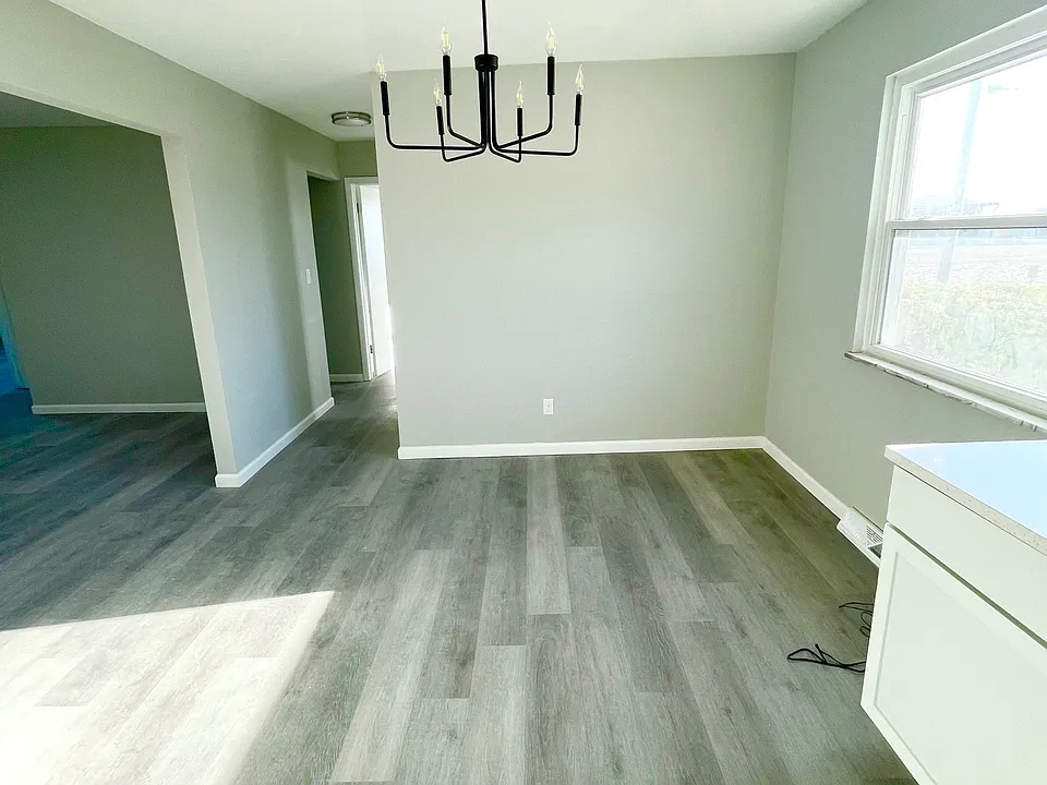 7849 Industrial Pkwy
