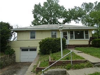 1st image of 3418 N 71st St