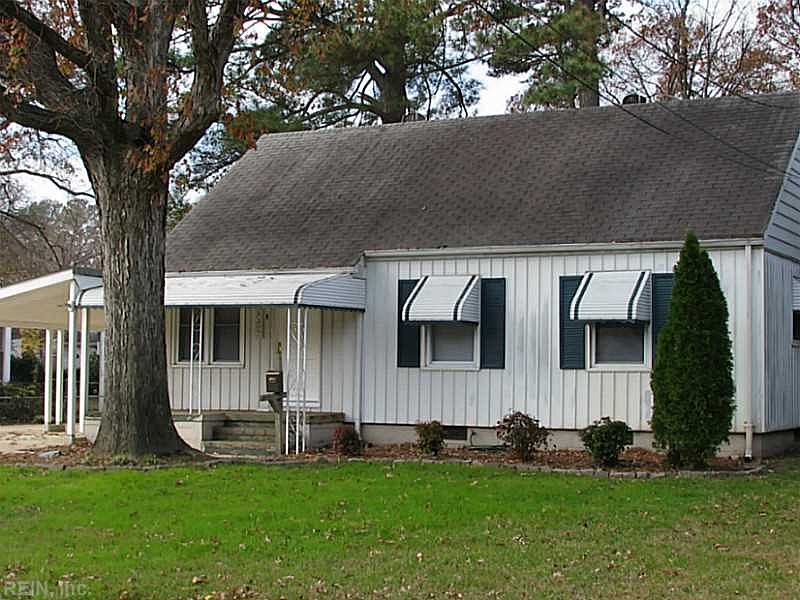 2nd image of 8207 Fernwood Dr