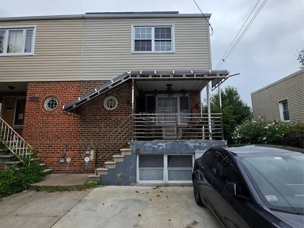 2570 Pearsall Avenue, Bronx, NY 10469
