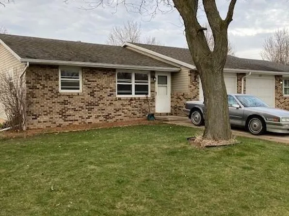 2491 Heather Rd, Green Bay, WI 54311