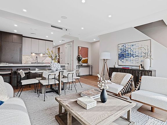 2nd image of 21-31 Shore Blvd #3B
