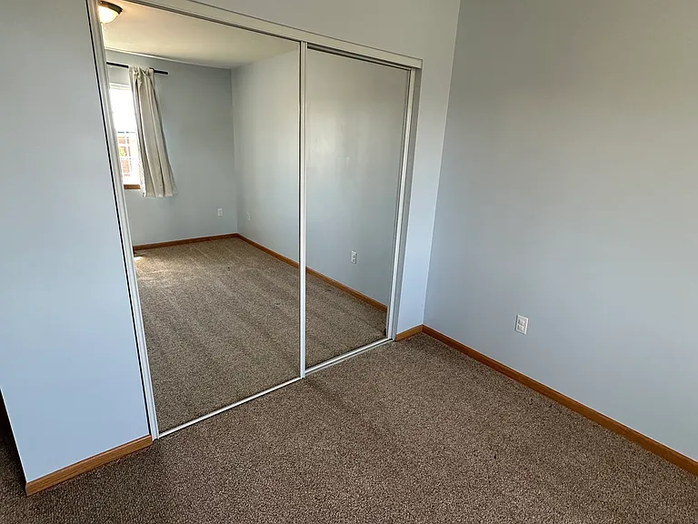 2492 W Branch Dr — Photo 18