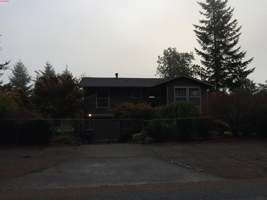 1st image of 12415 80th Ave E