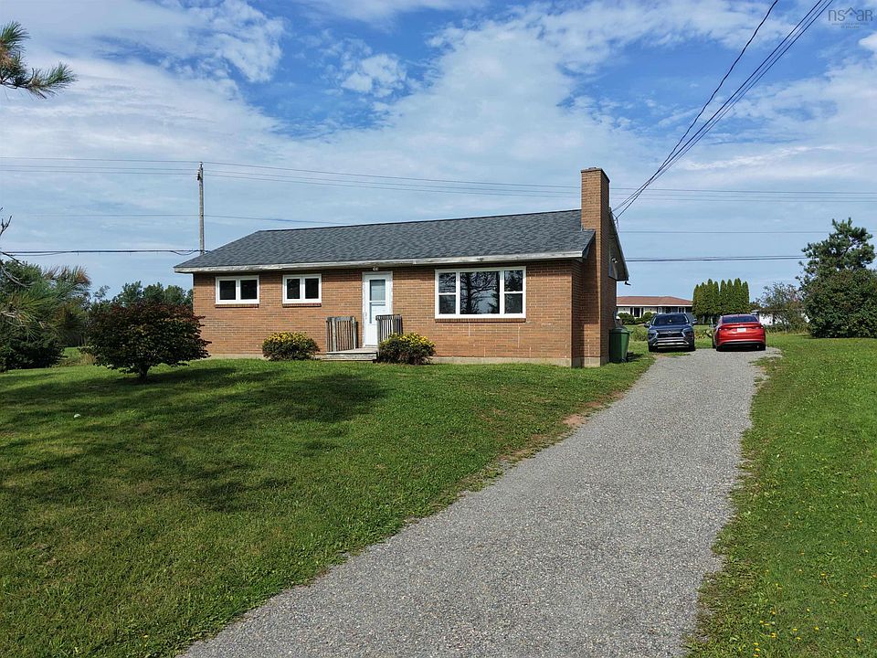 1st image of 2049 Frasers Mountain Rd