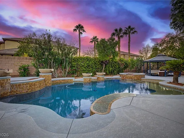 379 Autumn Hue Ave, Las Vegas, NV 89123