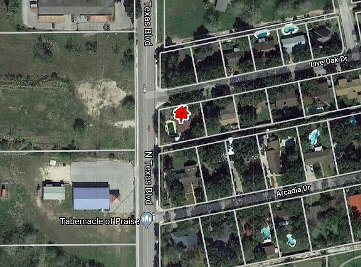 1st image of 1100 Live Oak Dr