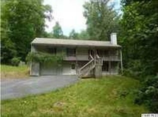 621 Jonquil Rd, Ruckersville, VA 22968