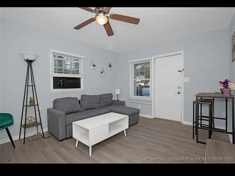 Pecan Dr — Photo 7
