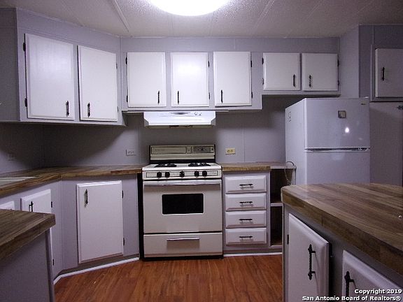 5th image of 675 Squires Row