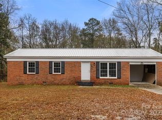 4679 Kickturn Rd, Heath Springs, SC 29058
