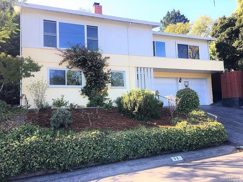 1st image of 11 Carolina Ave