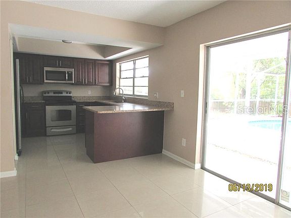 4th image of 701 Forest Hills Dr