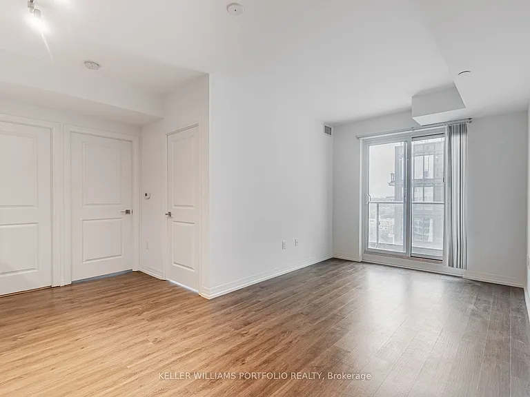 251 Jarvis St #1633 — Photo 3