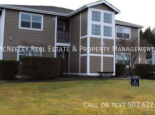 2036 SE Azalea Ave UNIT D, Warrenton, OR 97146
