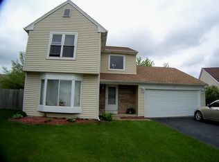 114 Filbert Dr, Streamwood, IL 60107