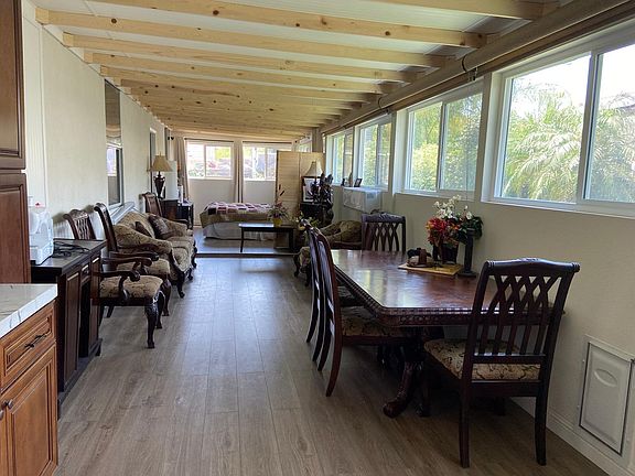 4th image of 32318 Saint Martin St #2