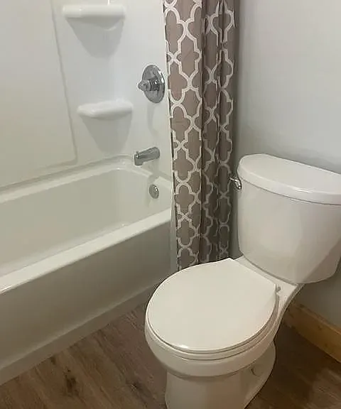 306 W Briggs Ave #A — Photo 7