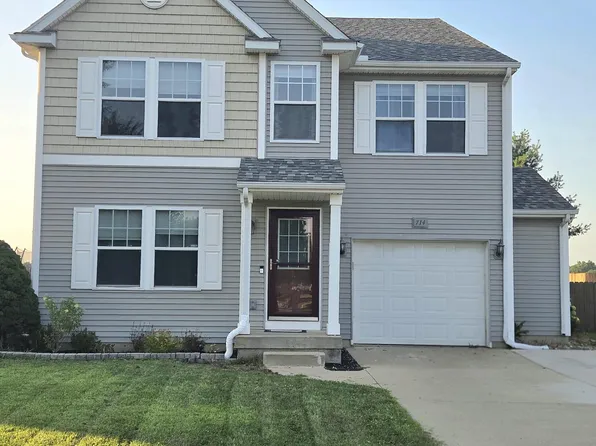 714 Fraser Grove Dr, Vicksburg, MI 49097