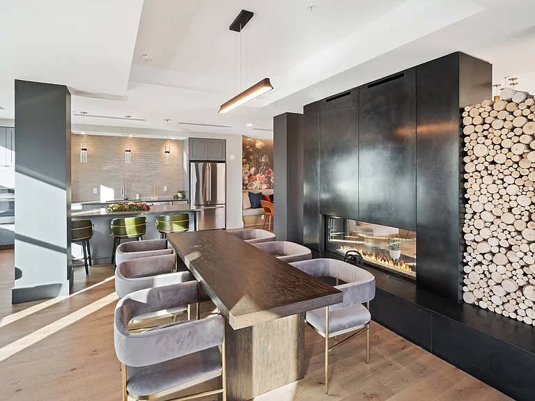 UptownDenver_amenity_resident lounge (3)