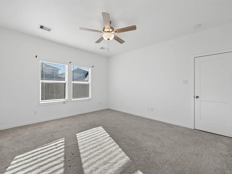 3914 Windy Whisper Dr — Photo 11