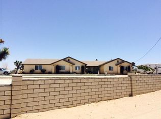 10439 Mesa St, Oak Hills, CA 92344