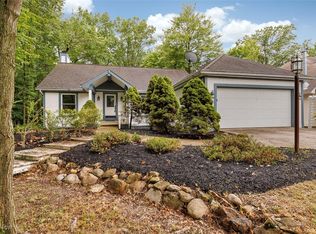 10024 Fair Rd, Strongsville, OH 44136