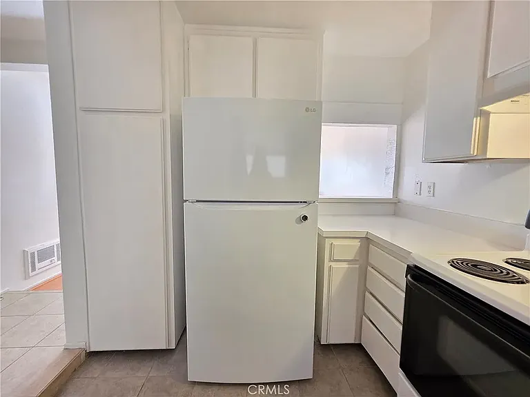 719 N Eucalyptus Ave #26C — Photo 7