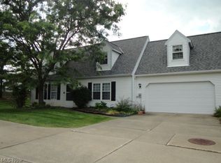 14296 Thatchers Ln #65, Strongsville, OH 44149
