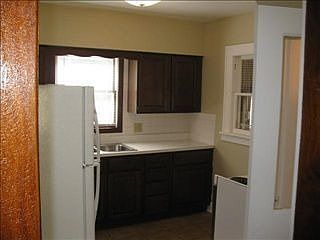 5th image of 1306 W Wilkinson St