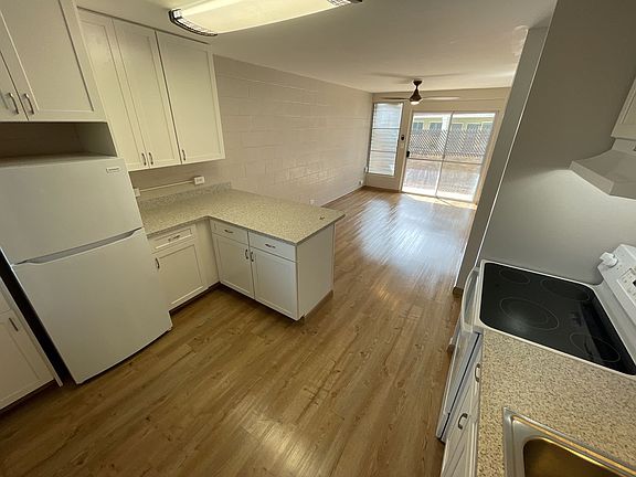 3rd image of 104 Kihapai St #403