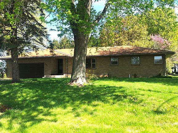 2nd image of 111 Arlington Ave
