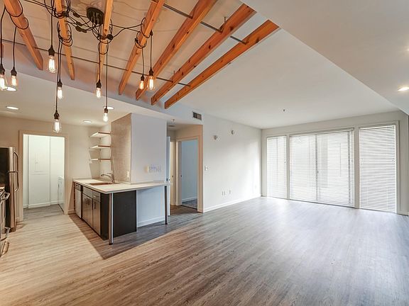 2nd image of 719 Virginia Ave #3953857