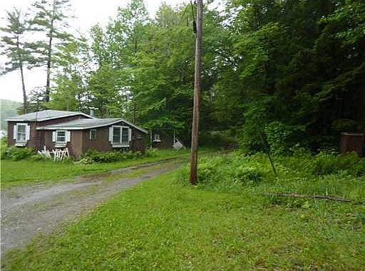 2nd image of 127 Cardinal Lane