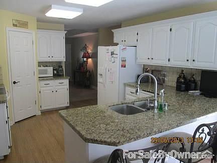 4th image of 627 Donna Dr