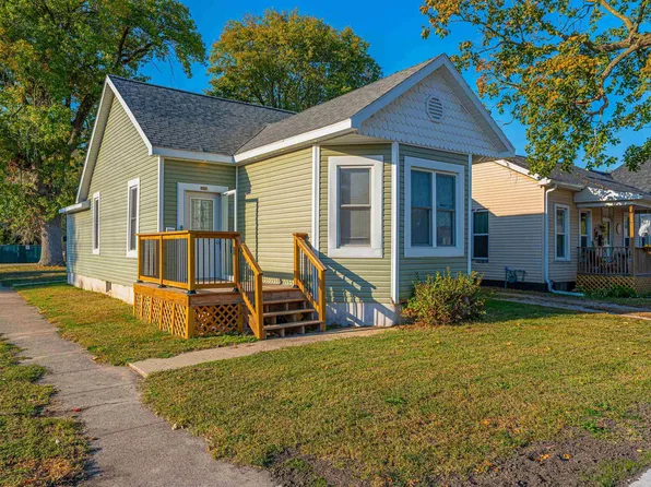 401 N Hamilton St, Lincoln, IL 62656
