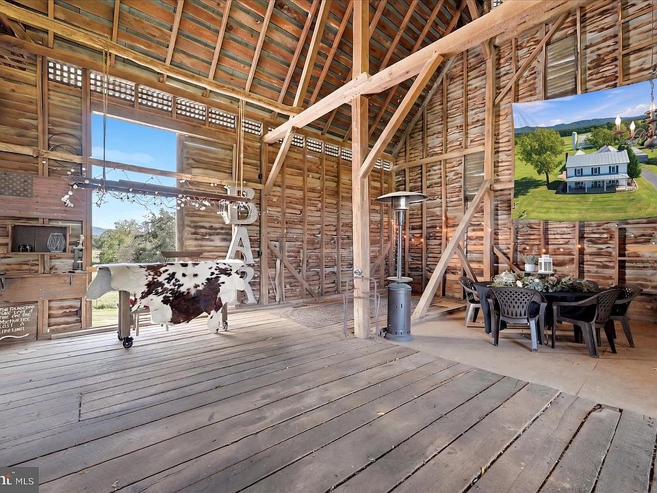 106th image of 625 Riverbend Rd