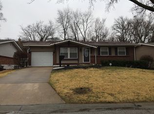 11024 Worchester Dr, Saint Louis, MO 63136