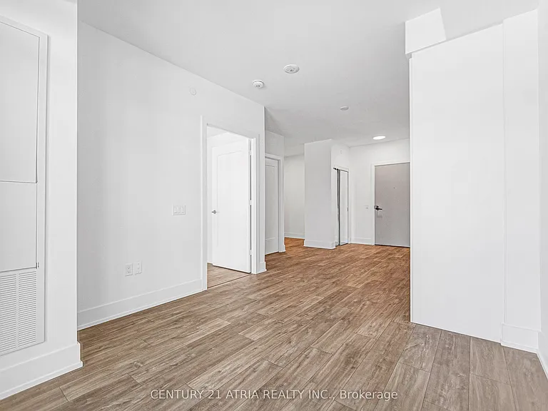 858 Dupont St #306 — Photo 15