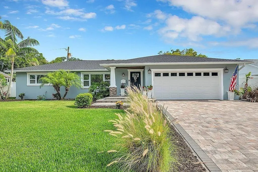 3 bed, 2.5 bath, 1863 sqft, $4,500 — Photo 1