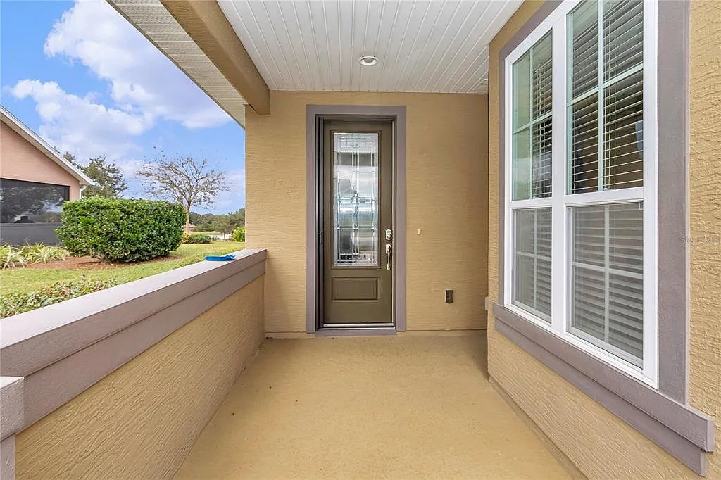 2 bed, 2.0 bath, 1656 sqft, $3,200 — Photo 3