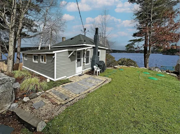 182 W Shore Drive, Pelham, NH 03076