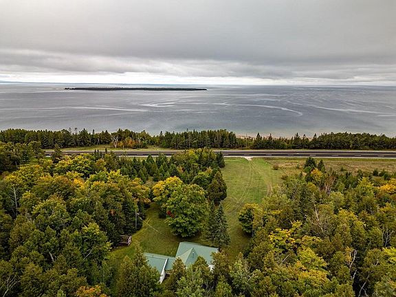 3rd image of 1916 Us Highway 2 W